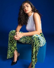Sita Ramam Movie Actress Mrunal Thakur Sexy Photos 04 Sita Ramam Movie Actress Mrunal Thakur Sexy Photos 04