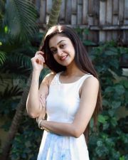 Sollividava Aishwarya Arjun Photos