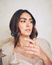 Sophisticated Mrunal Thakur Cleavage in a White Lace V Neck Cami and Beige Linen Blazer Photos 01 Sophisticated Mrunal Thakur Cleavage in a White Lace V Neck Cami and Beige Linen Blazer Photos 01