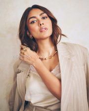 Sophisticated Mrunal Thakur Cleavage in a White Lace V Neck Cami and Beige Linen Blazer Photos 04 Sophisticated Mrunal Thakur Cleavage in a White Lace V Neck Cami and Beige Linen Blazer Photos 04