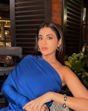 Sophisticated Rashi Singh in a Royal Blue One Shoulder Dress Photos 03