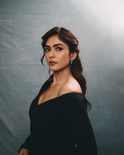 Striking Actress Mrunal Thakur in a Black Off Shoulder Gown Photos 02 Striking Actress Mrunal Thakur in a Black Off Shoulder Gown Photos 02