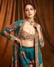 Stunning Pragya Jaiswal in a Traditional Floral Turquoise and Golden Lehenga Photos 03