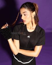 Stunning Saiee Manjrekar in an Adidas Sportswear Pictures 03 Stunning Saiee Manjrekar in an Adidas Sportswear Pictures 03