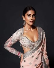 Stunning Shriya Saran at the Kabzaa Movie Song Launch Event Photos 02 Stunning Shriya Saran at the Kabzaa Movie Song Launch Event Photos 02