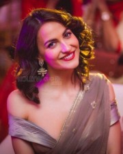 Elli AvrRam 29 Swedish Bollywood Actress Elli Avrram Photos