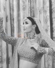 Elli AvrRam 25 Swedish Bollywood Actress Elli Avrram Photos