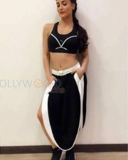 Elli AvrRam 24 Swedish Bollywood Actress Elli Avrram Photos