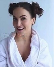 Elli AvrRam 18 Swedish Bollywood Actress Elli Avrram Photos