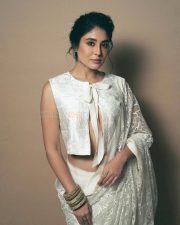 TV Actress Kritika Kamra Topless in a White Half Saree for Hollywoord Reporter Photos 01