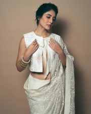 TV Actress Kritika Kamra Topless in a White Half Saree for Hollywoord Reporter Photos 03