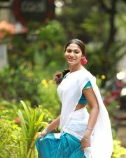 Tamil Actress Shruti Reddy Latest Photoshoot Pictures 137