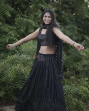 Tamil Actress Shruti Reddy Latest Photoshoot Pictures 23