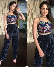 Pragya Jaiswal 29 Telugu Film Actress Pragya Jaiswal Pictures