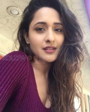 Pragya Jaiswal 28 Telugu Film Actress Pragya Jaiswal Pictures
