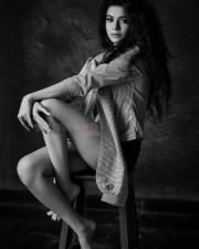 Tribhanga Actress Mithila Palkar Photoshoot Pictures