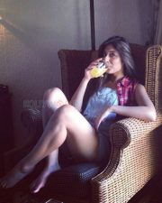 Tv Actress Kritika Kamra Photos