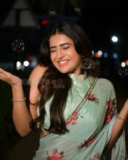Vivacious Actress Rashi Singh in a Mint Green Floral Saree Photos 02