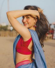 Winsome Actress Elli AvrRam in a Blue Polka Dot Saree with Pink Blouse Photos 06