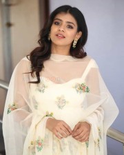 Kisses Movie Fame Hebah Patel Photos