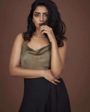 3 Roses Web Series Actress Eesha Rebba Pictures 01 3 Roses Web Series Actress Eesha Rebba Pictures 01