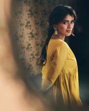 Aadya Actress Hebah Patel in a Yellow Dress Pictures 01