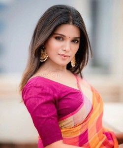 Actress Aathmika Sensual Photoshoot Pictures 06