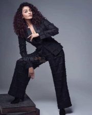 Actress Aishwarya Rai Femina Photoshoot Pictures