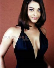 Actress Aishwarya Rai Sexy Photos