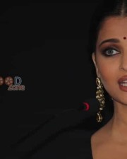 Actress Aishwarya Rai Traditional Saree Pictures