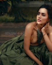 Actress Akshara Gowda Sexy Hot Cleavage Photoshoot Pictures