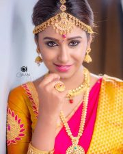 Actress And Model Dakkshi Guttikonda Photos