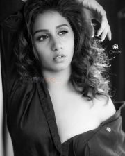 Actress And Model Dakkshi Guttikonda Photos