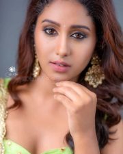 Actress And Model Dakkshi Guttikonda Photos