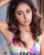 Actress And Model Dakkshi Guttikonda Photos