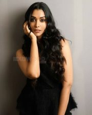 Actress Anupriya Goenka Photoshoot Pics
