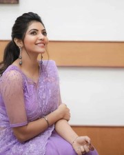 Athulya Ravi 32 Actress Athulya Ravi Cute Photos