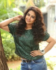 Avika Gor 50 Actress Avika Gor At Raju Gari Gadhi Interview Stills