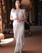 Actress Bhumika In Thulli Ezhunthathu Kadhal Movie Pics