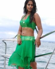 Actress Bindhu Madhavi Hot Photos