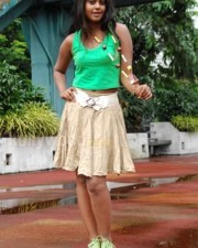 Actress Bindu Madhavi Sexy Photos