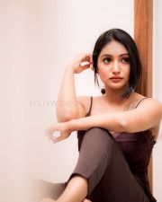 Actress Bommu Lakshmi Sexy Photoshoot Pictures