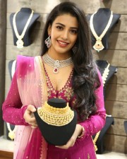 Actress Daksha Nagarkar At Malabar Gold Diamonds Artistry Branded Jewellery Show Photos 23
