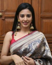 Actress Daksha Nagarkar at Ravanasura Movie Pre Release Event Photos 13