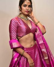 Actress Divi Vadthya at Rudrangi Pre Release Event Pictures 09