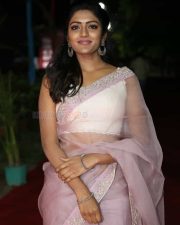 Actress Eesha Rebba At Th Cinegoer Awards Photos