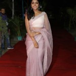 Eesha Rebba 37