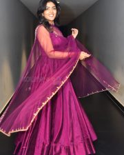 Actress Eesha Rebba Speech at 3Roses Season 2 Teaser Launch Photos 14