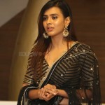 Hebah Patel 36 Actress Hebah Patel At Kisses Pre Release Event Photos