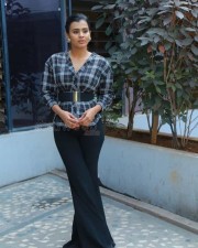 Hebah Patel 37 Actress Hebah Patel At Kisses Press Meet Photos